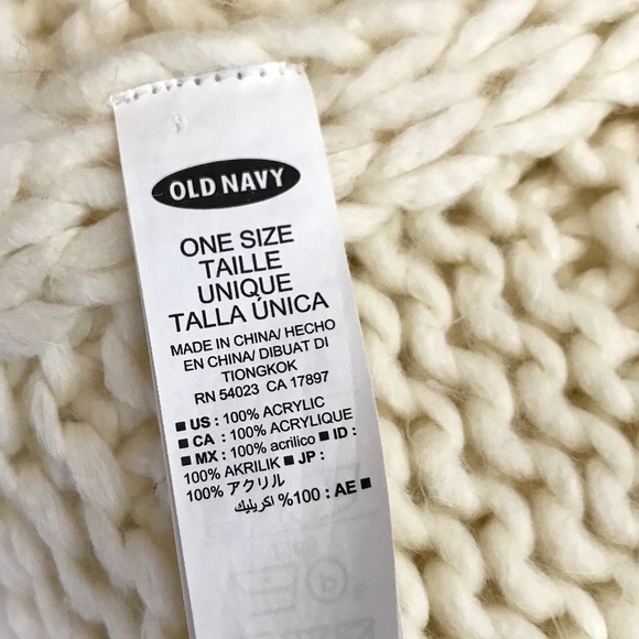 Old Navy Chunky Sweater-Knit Scarf Cream - Picture 7 of 11
